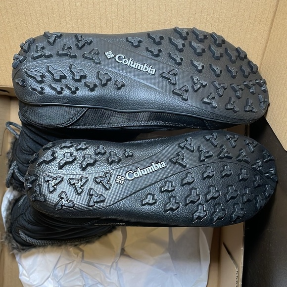 Columbia Women's Black Minx™ Mid III Boot sz 7 - Picture 4 of 15
